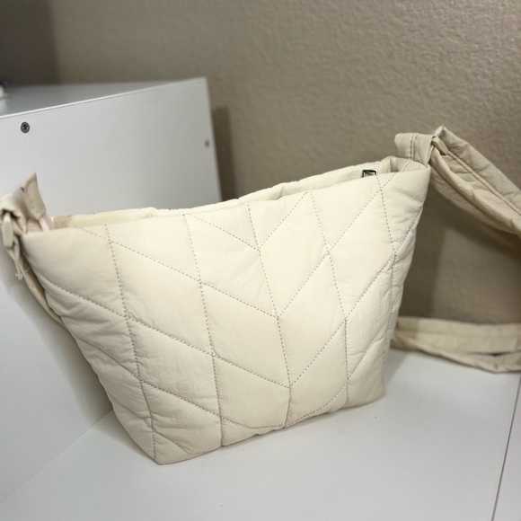 Straightforward Cream Quilted Shoulder Bag Neutral Everyday Tote - Picture 3 of 6